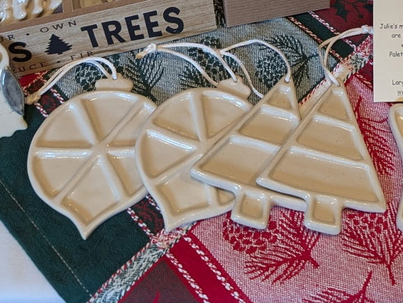 Julie Neri | Palette Ornament